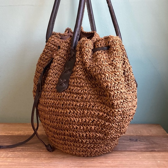 Eddie Bauer Raffia Woven and Leather Bag - Picture 4 of 9